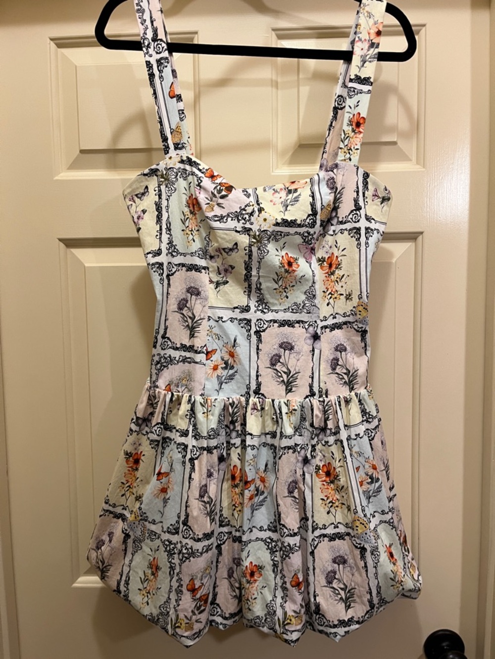 Avec Les Filles. 'garden letter'  mini dress with a gathered hem detail. NWT